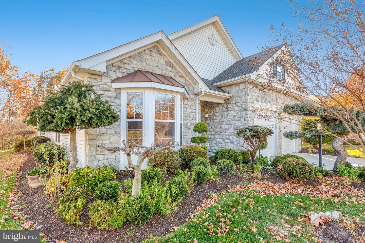 17401 Four Seasons Drive photo 4