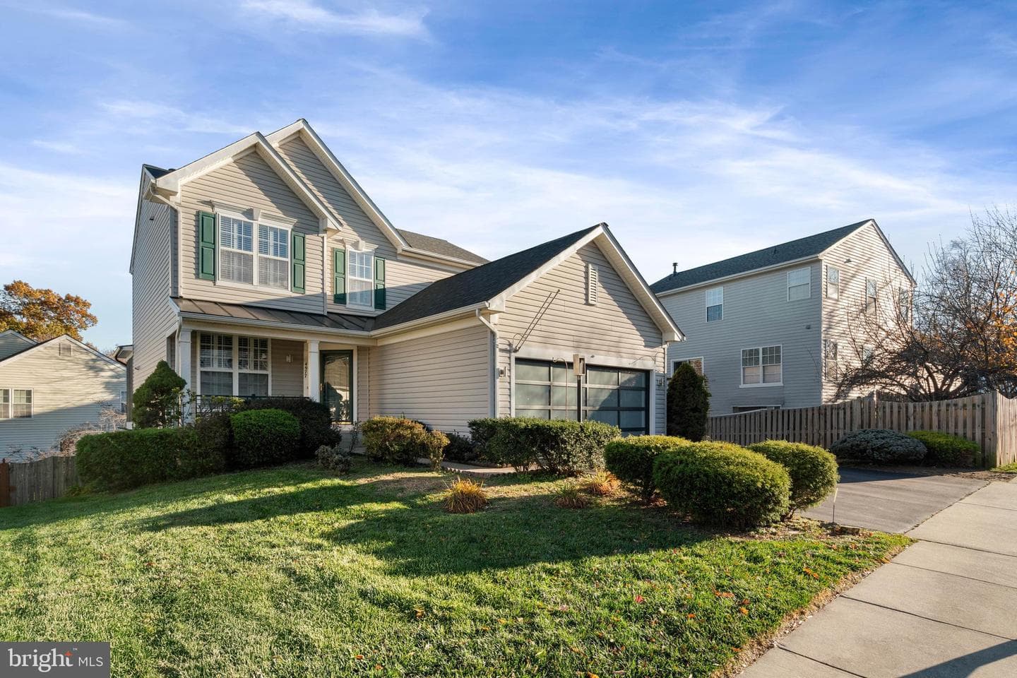 4977 Breeze Way photo 1
