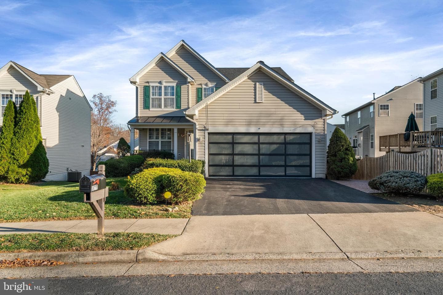4977 Breeze Way photo 3