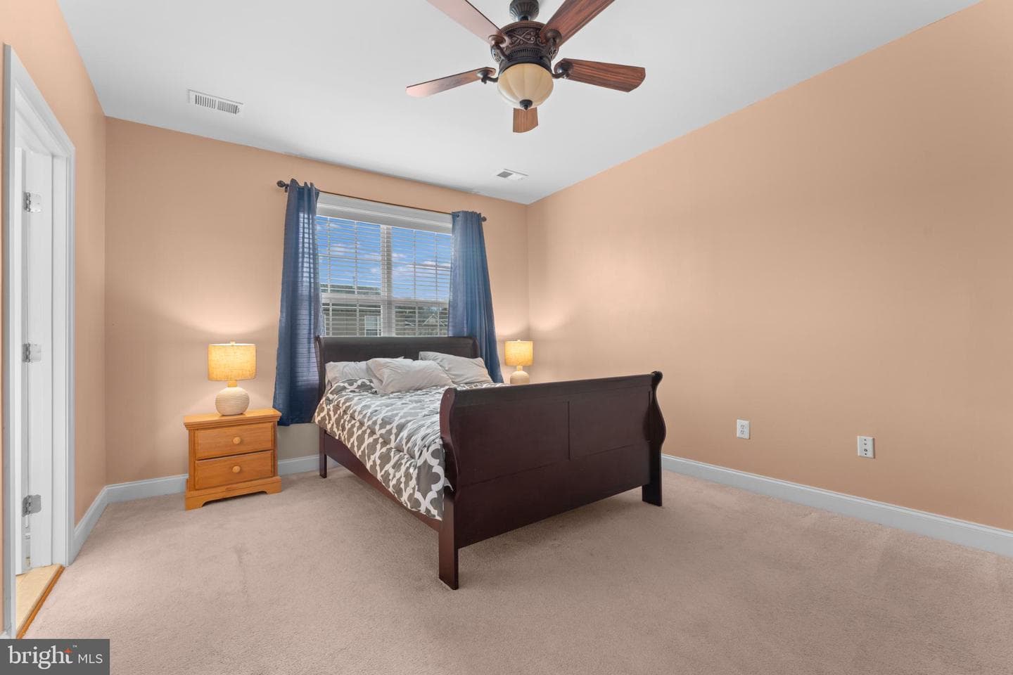 15908 Mackenzie Manor Drive photo 28