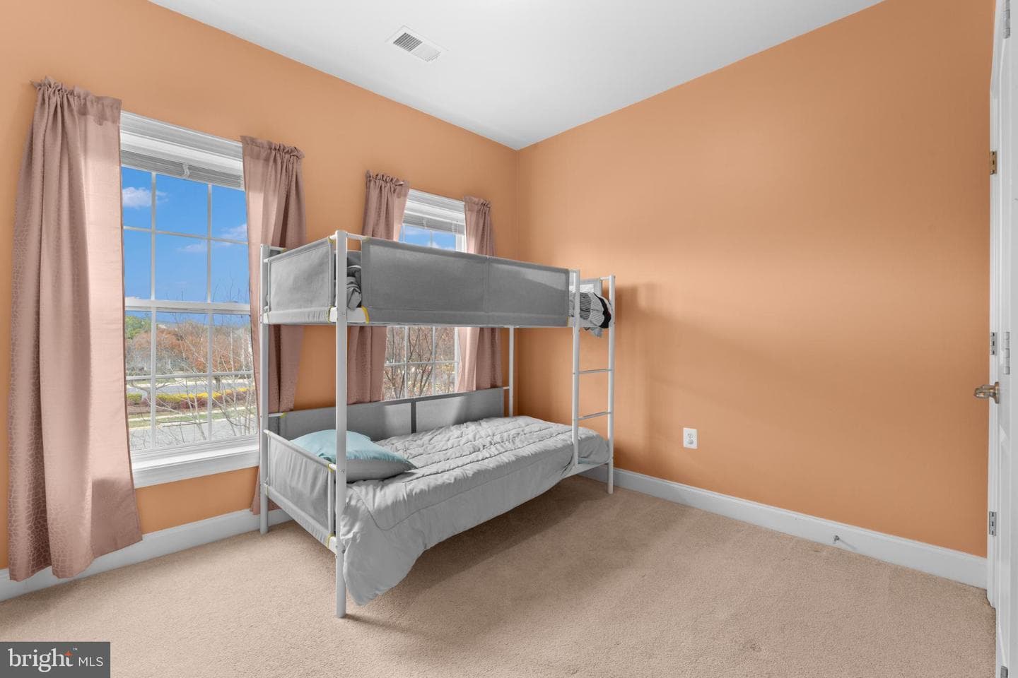15908 Mackenzie Manor Drive photo 35
