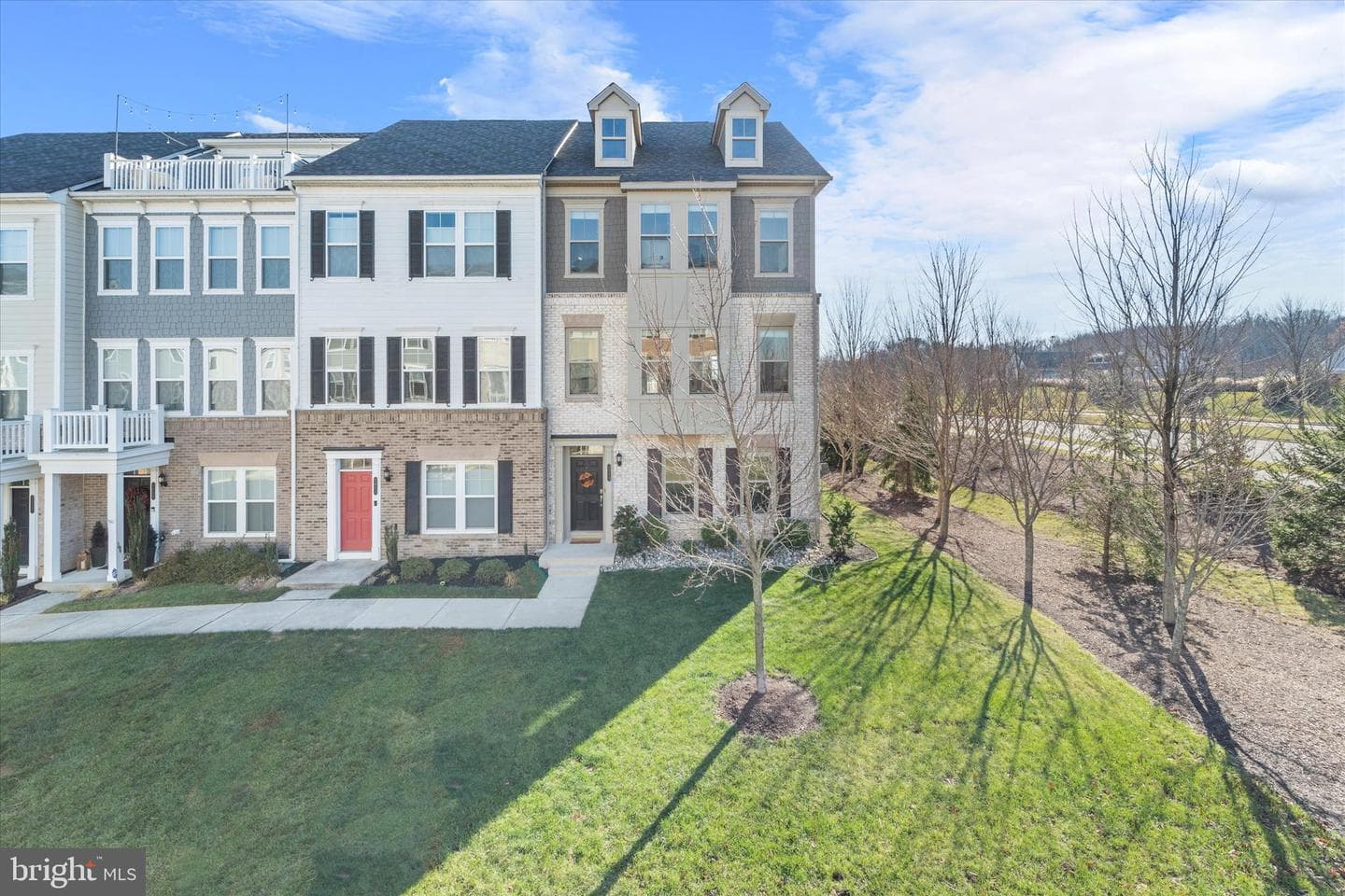 2033 Alder Lane photo 7