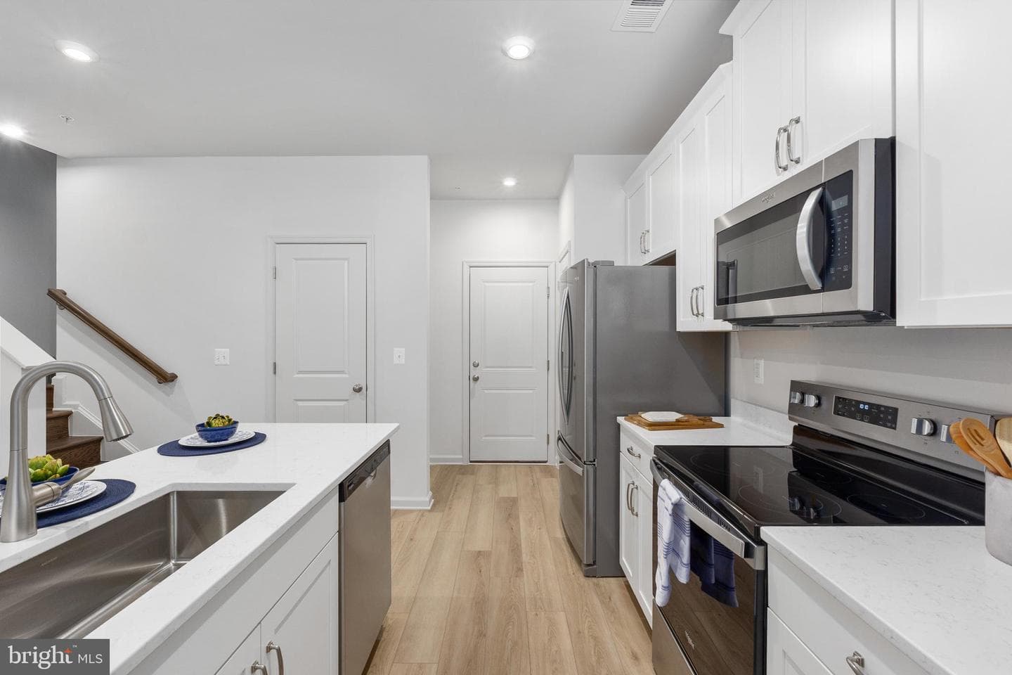 2540 Neabsco Common Place photo 16