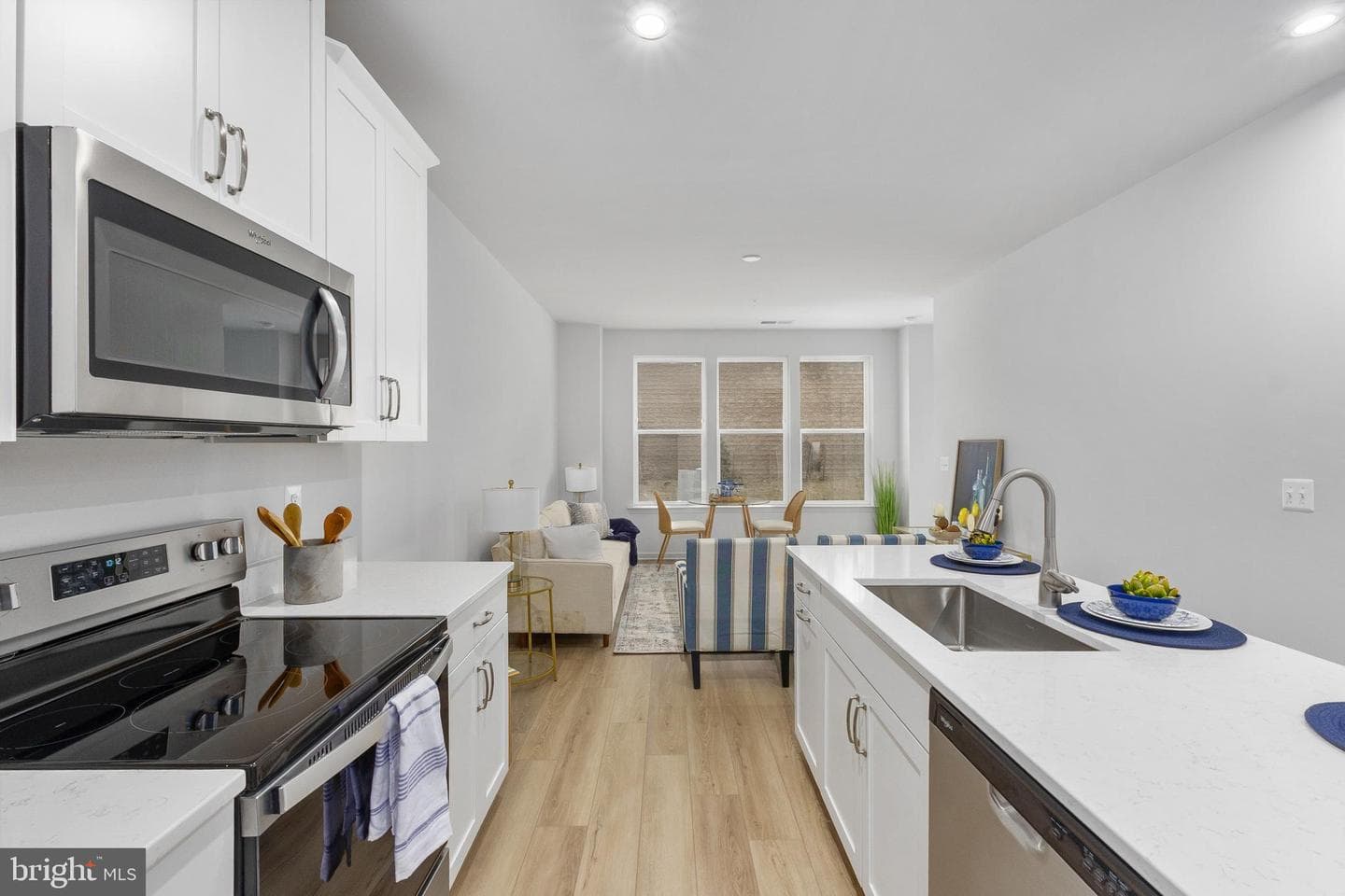 2540 Neabsco Common Place photo 18