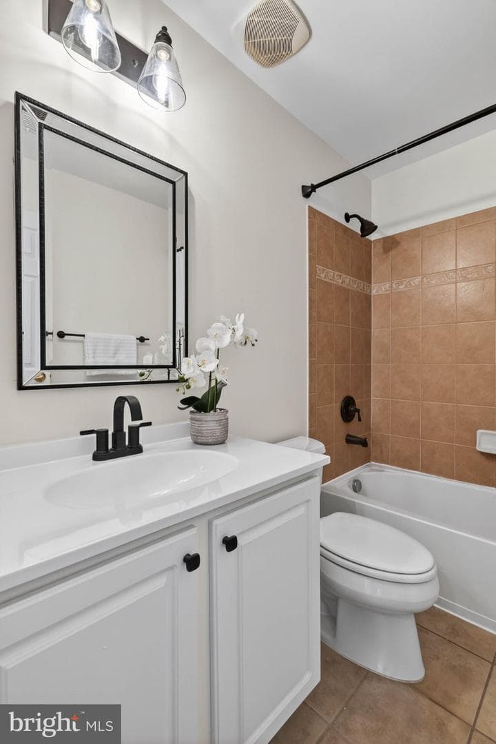 3313 Lady Catherine Circle photo 41