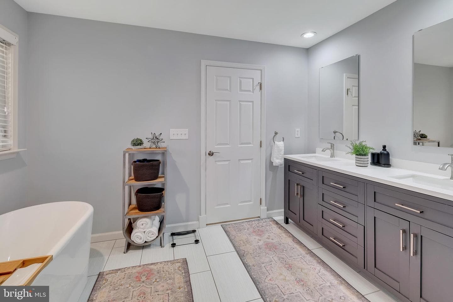 7414 Silent Willow Court photo 32