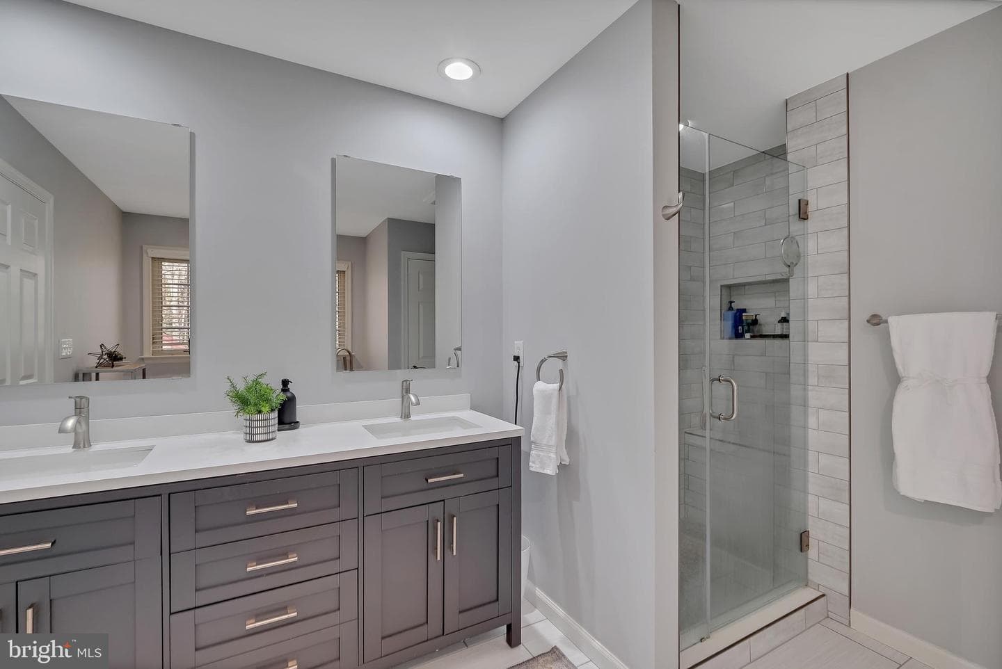 7414 Silent Willow Court photo 34