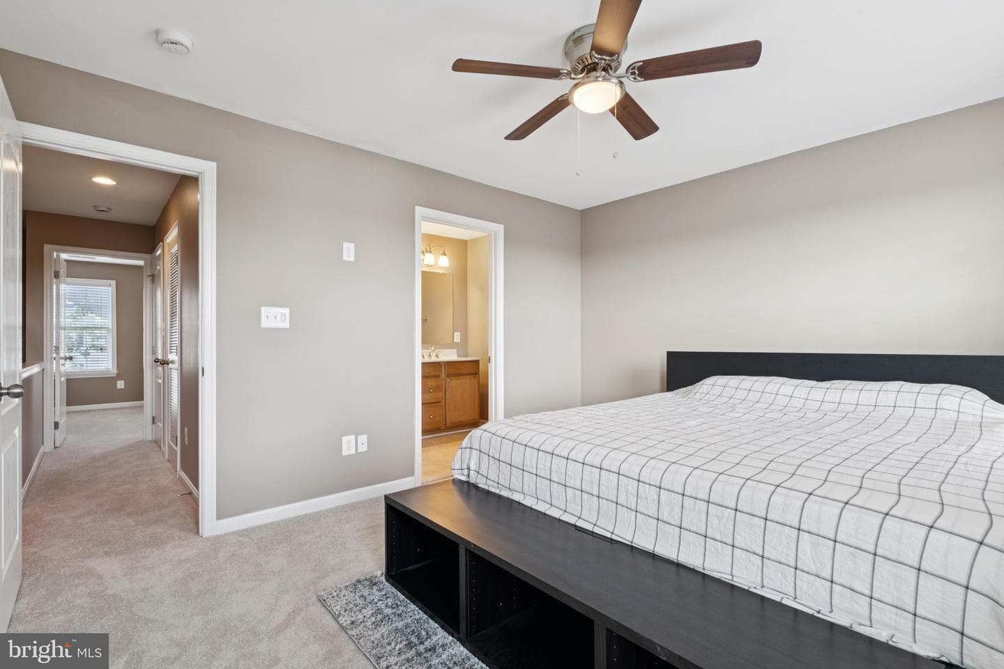 2922 Truffle Oak Place photo 14