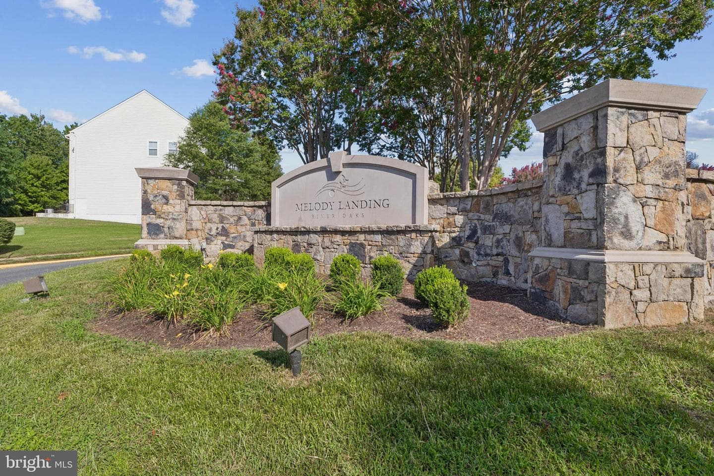 2922 Truffle Oak Place photo 32