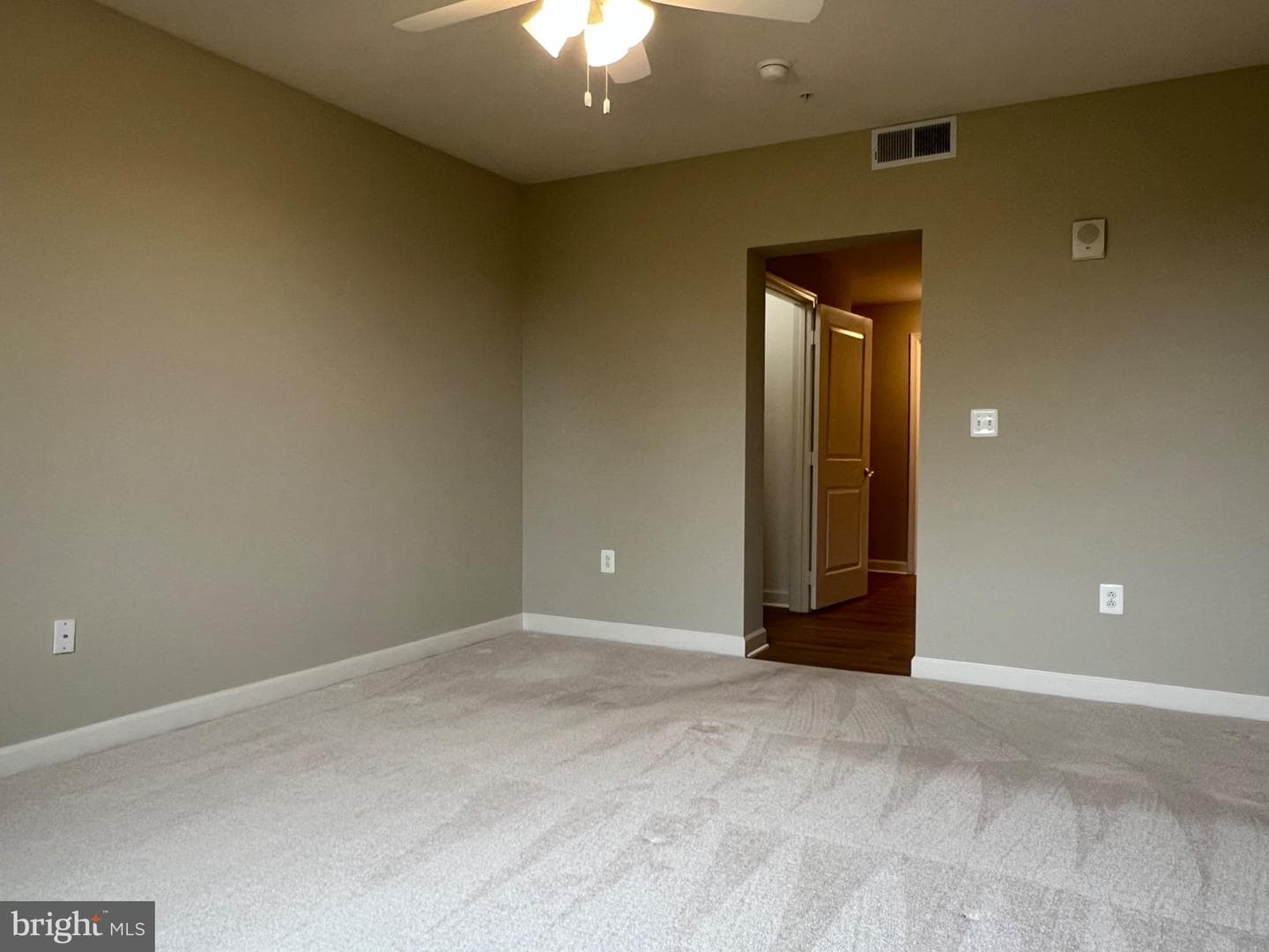 485 Harbor Side Street #412 photo 32