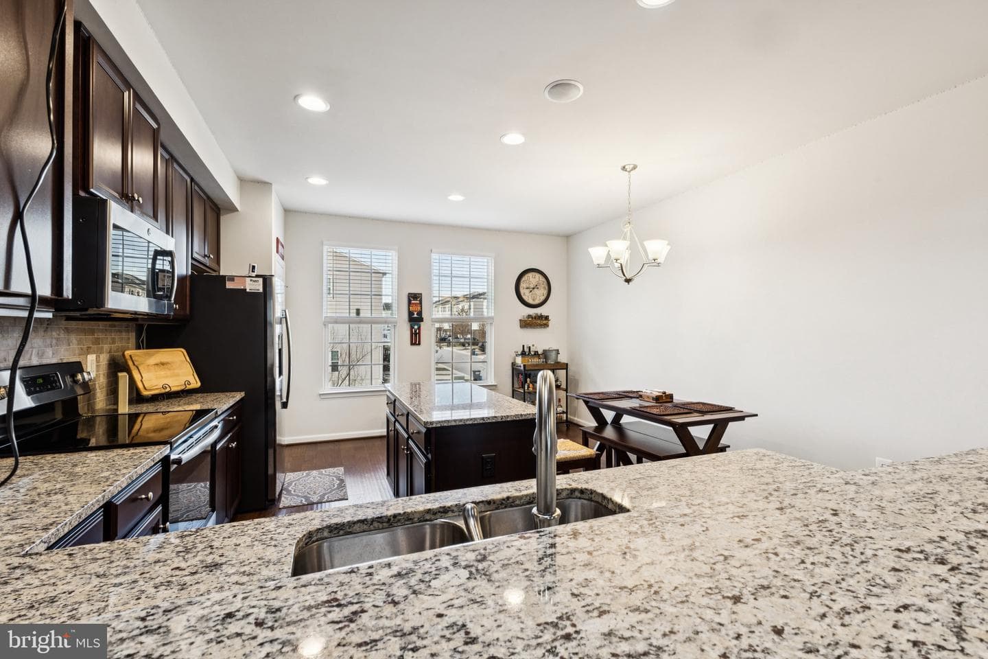 14695 May Oaks Court photo 5