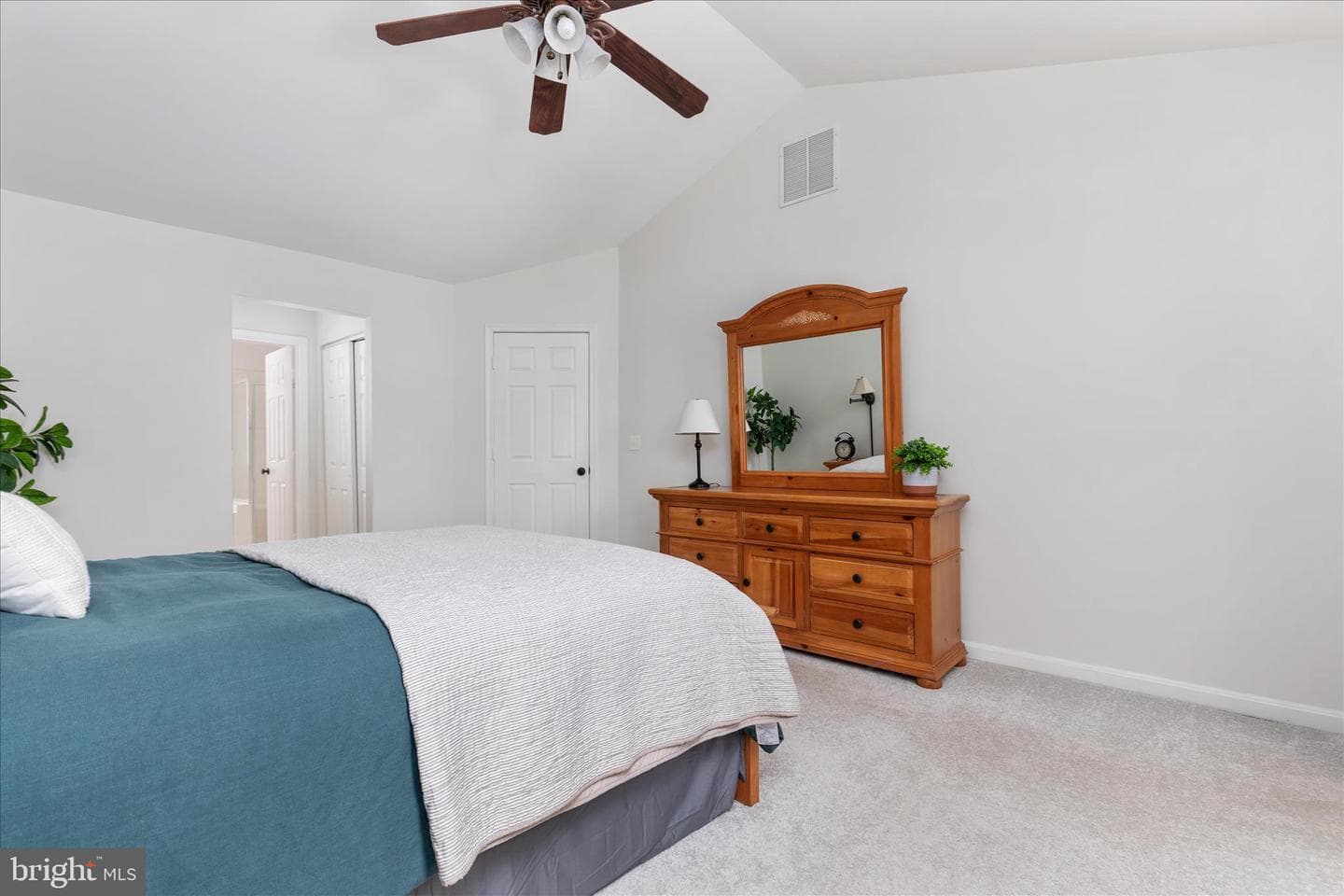 9107 Kearney Place photo 28
