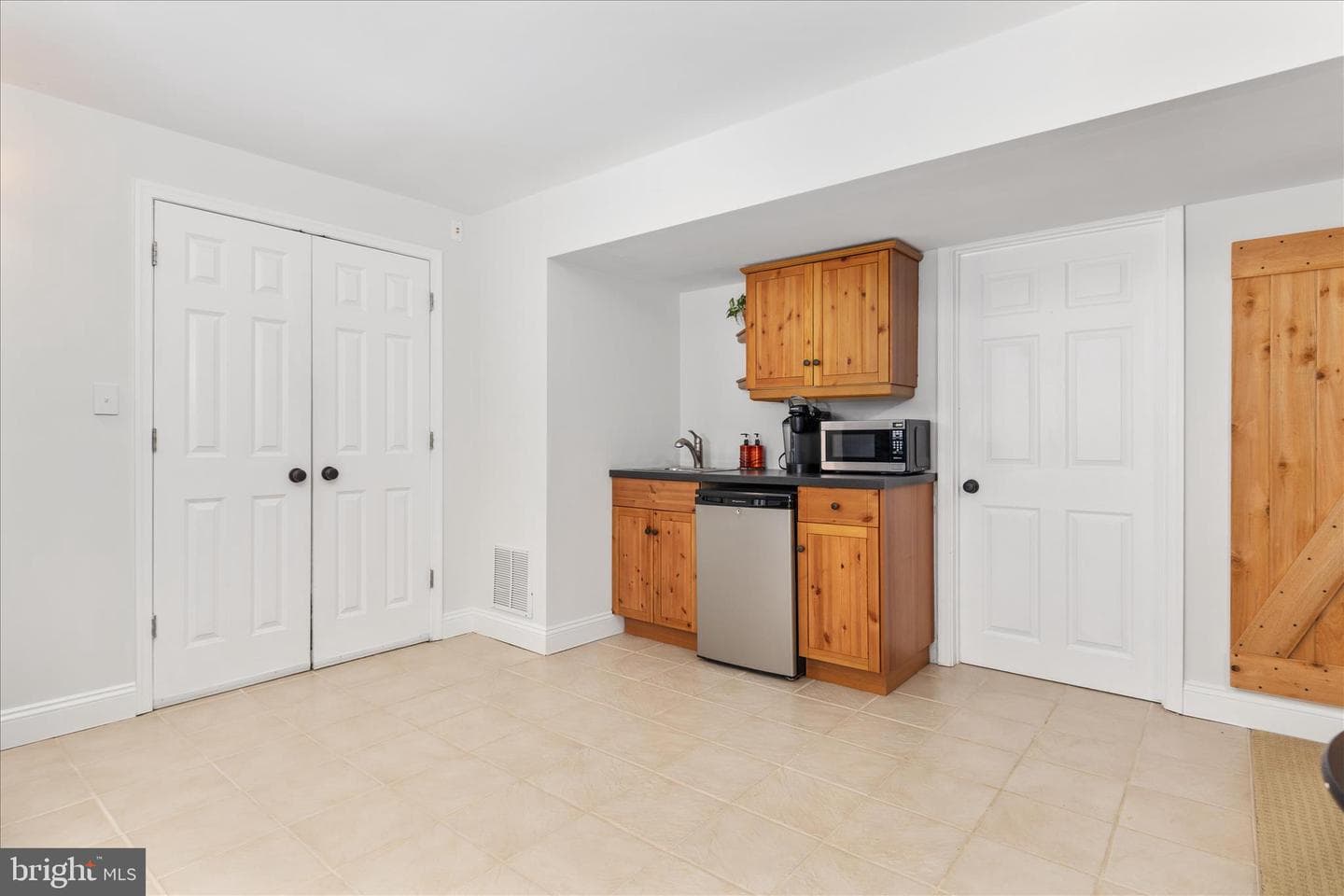 9107 Kearney Place photo 35