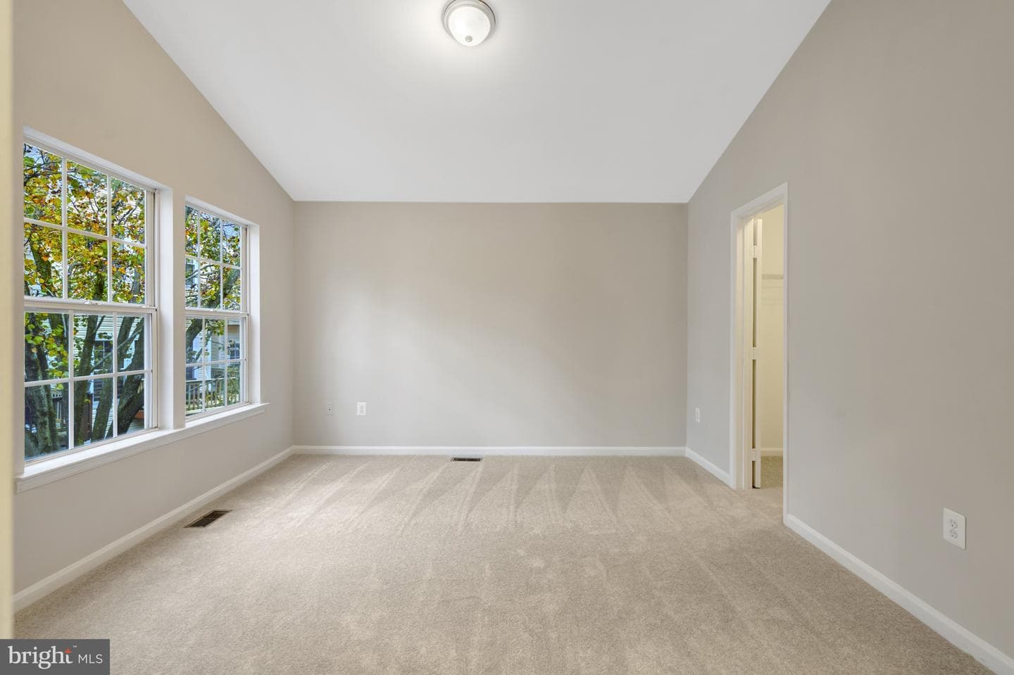 4030 Cressida Place photo 23