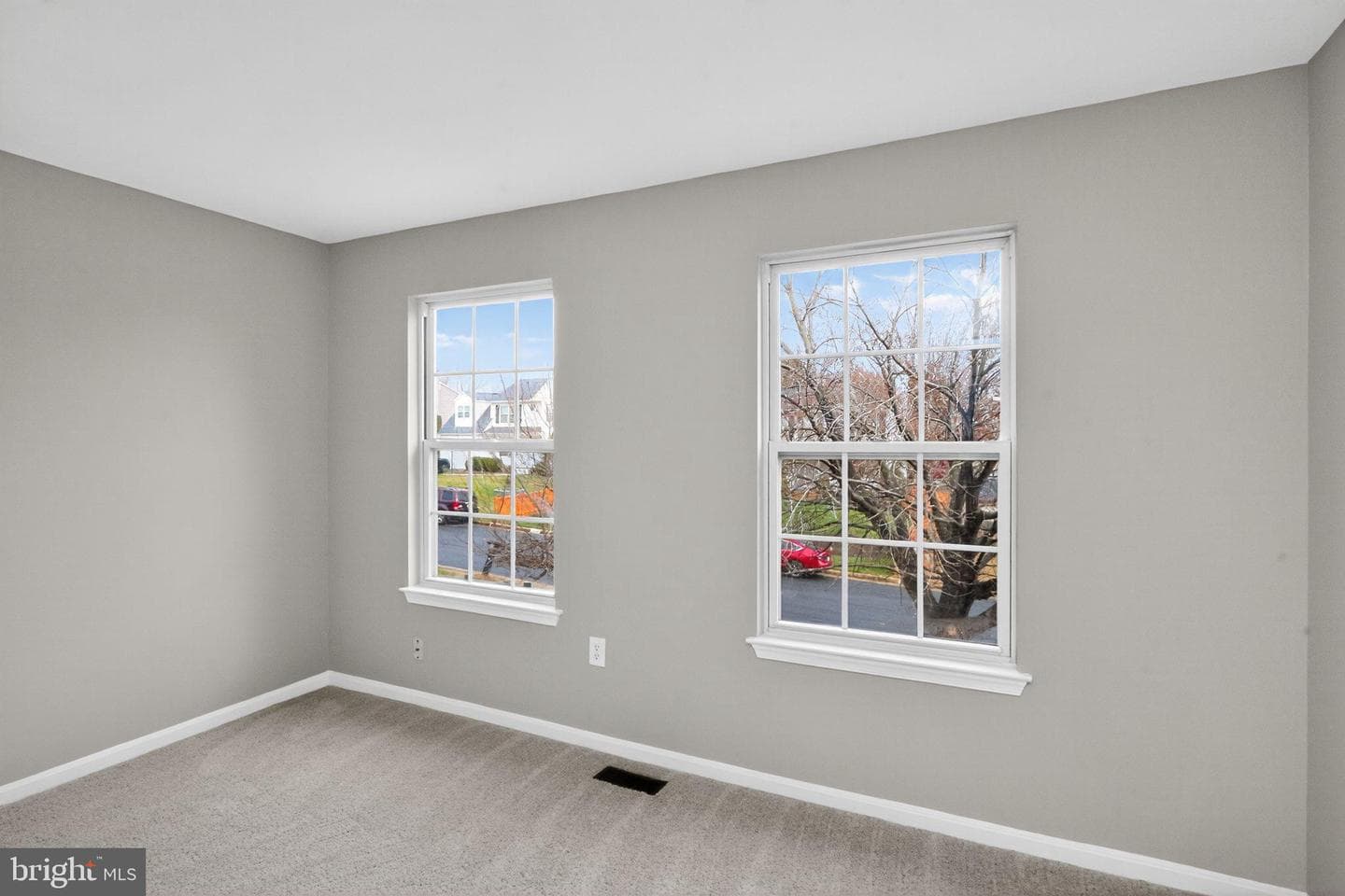 14218 Roland Court photo 12