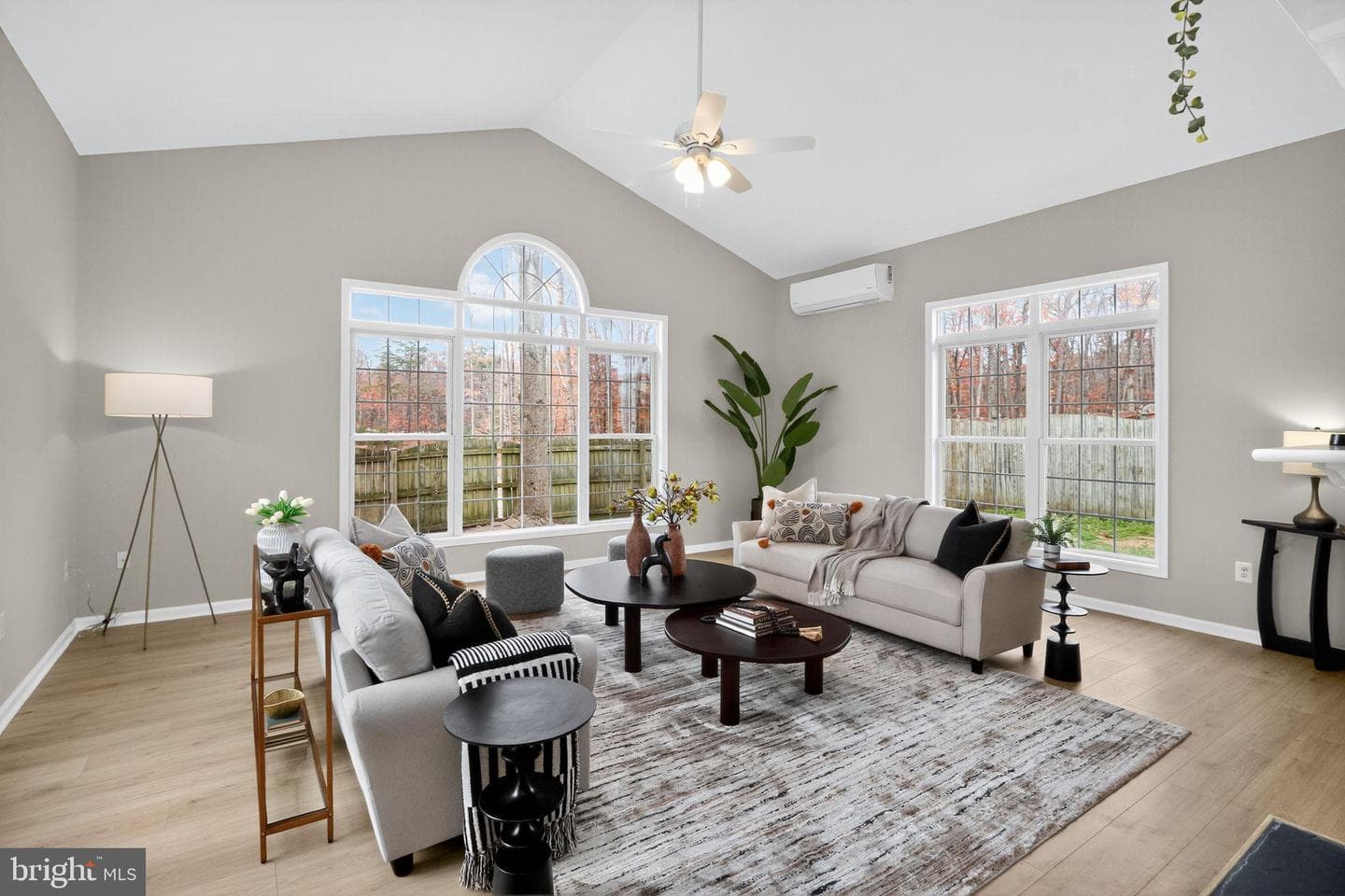 14218 Roland Court photo 14