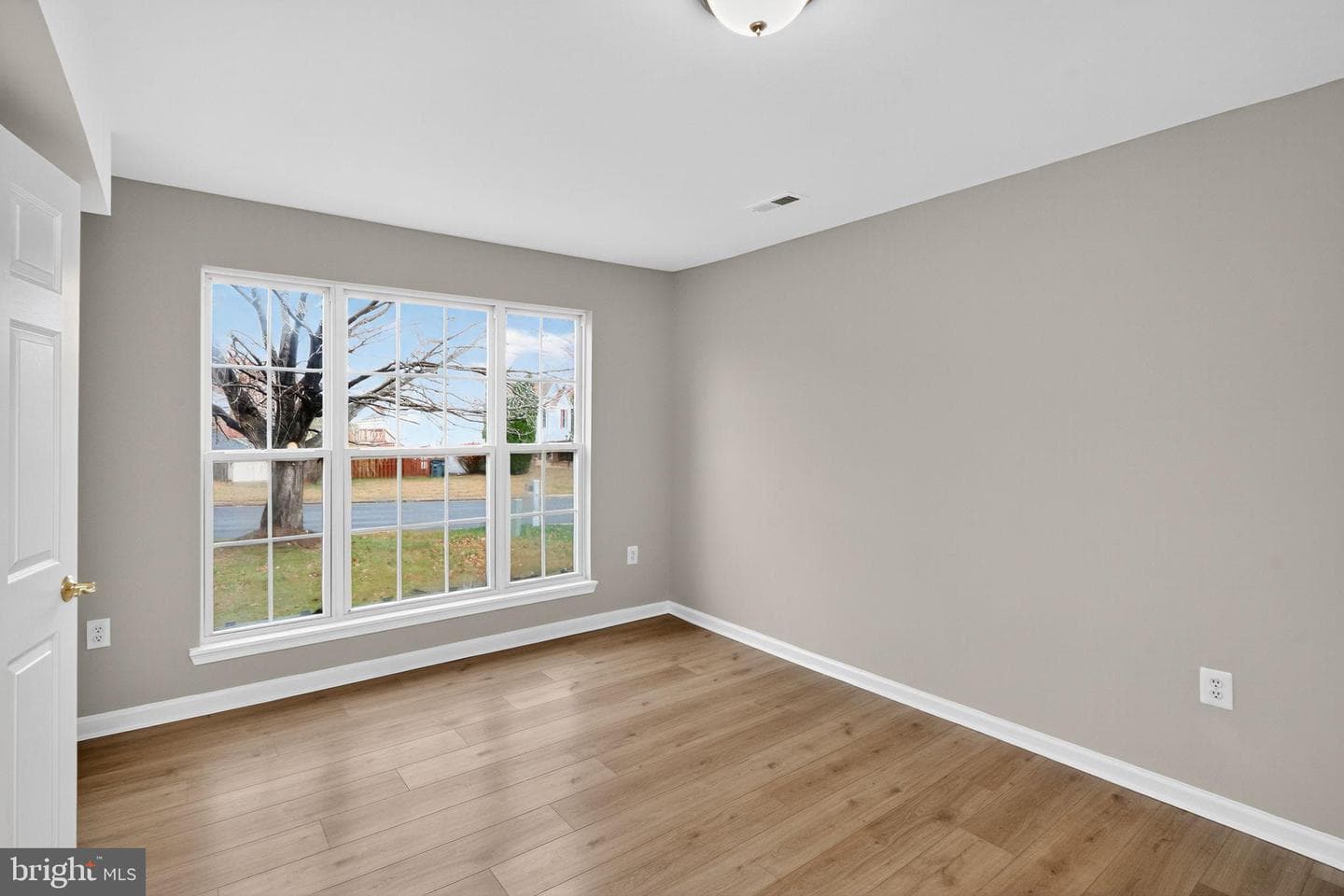14218 Roland Court photo 7