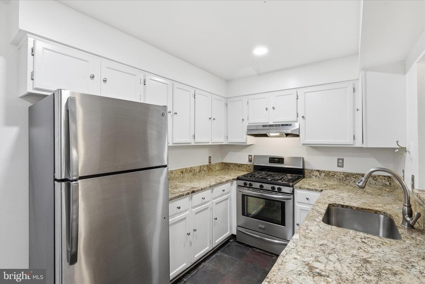4167 Churchman Way photo 17