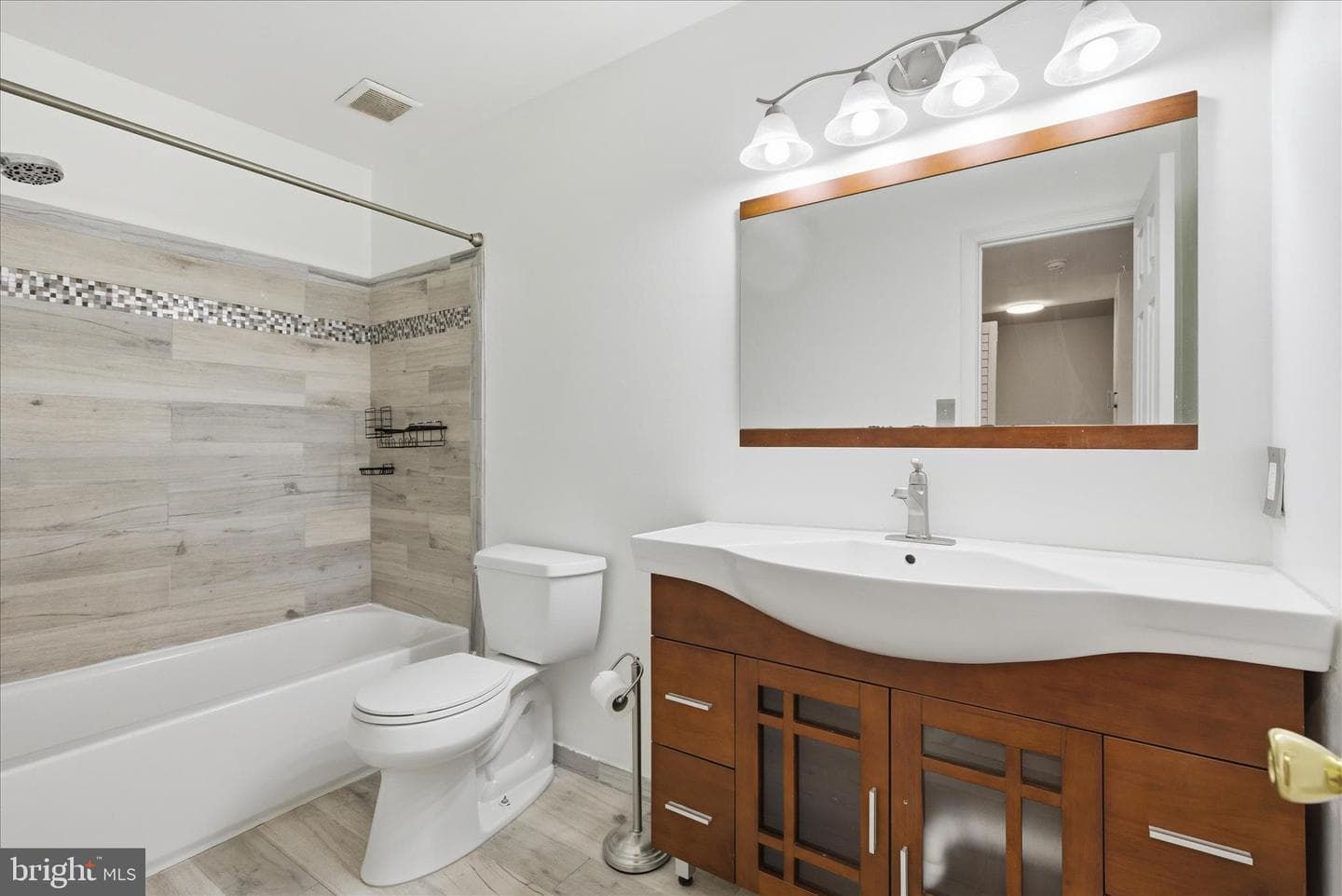 4167 Churchman Way photo 24