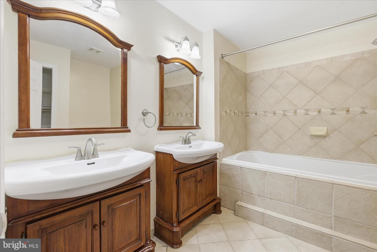4167 Churchman Way photo 30