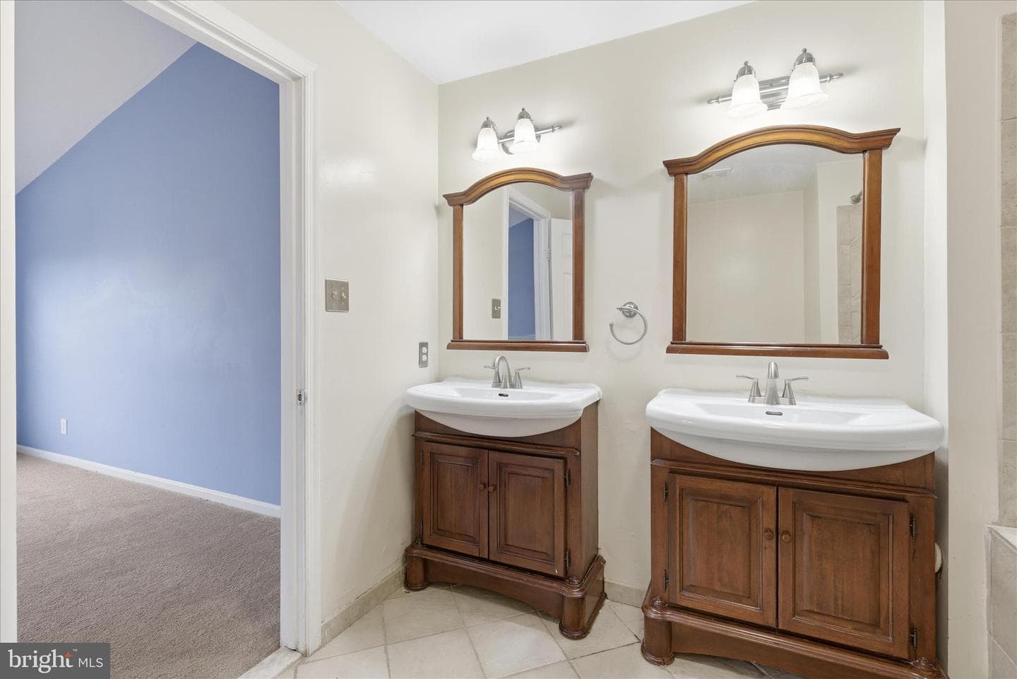 4167 Churchman Way photo 32