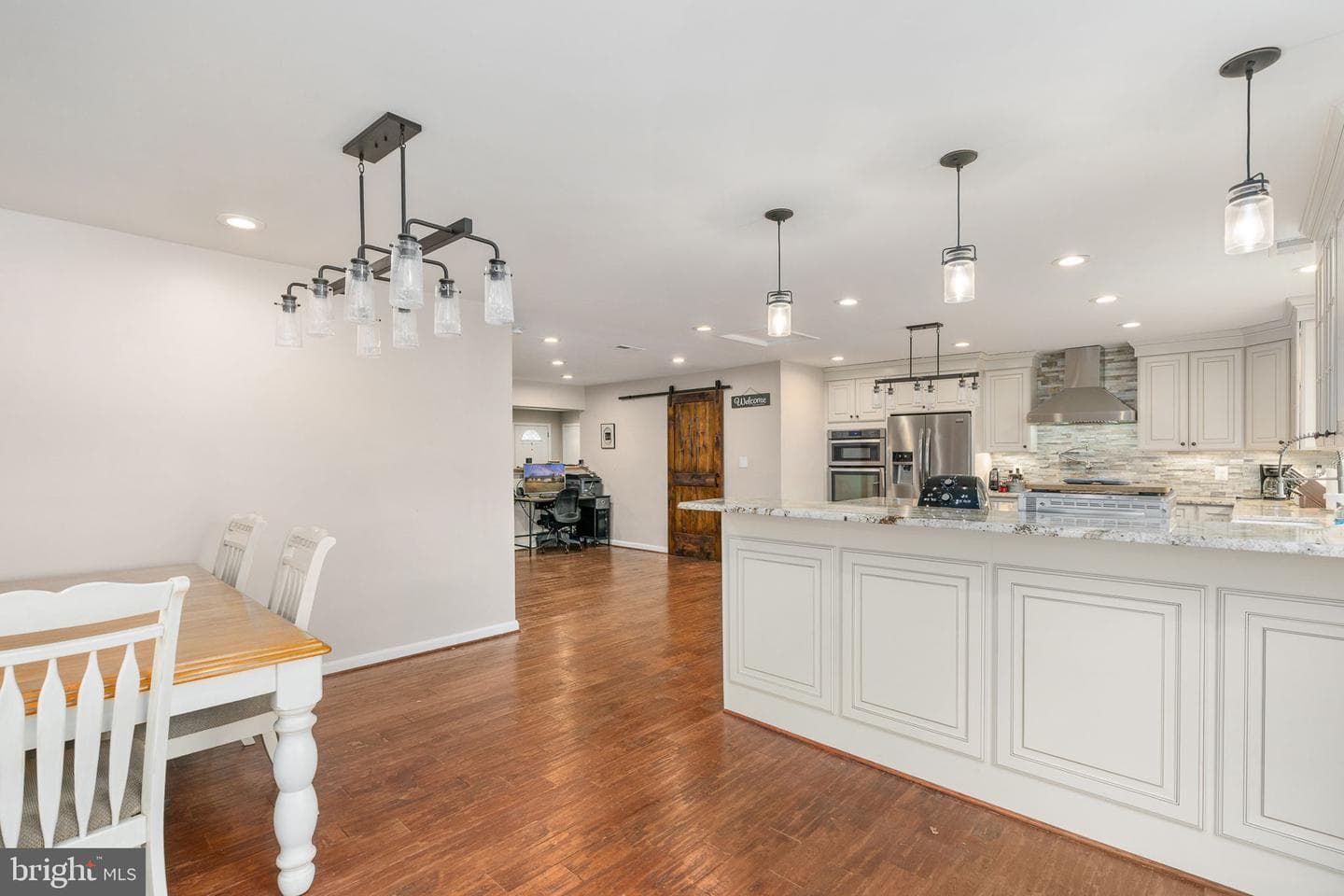 1412 Devils Reach Road photo 19