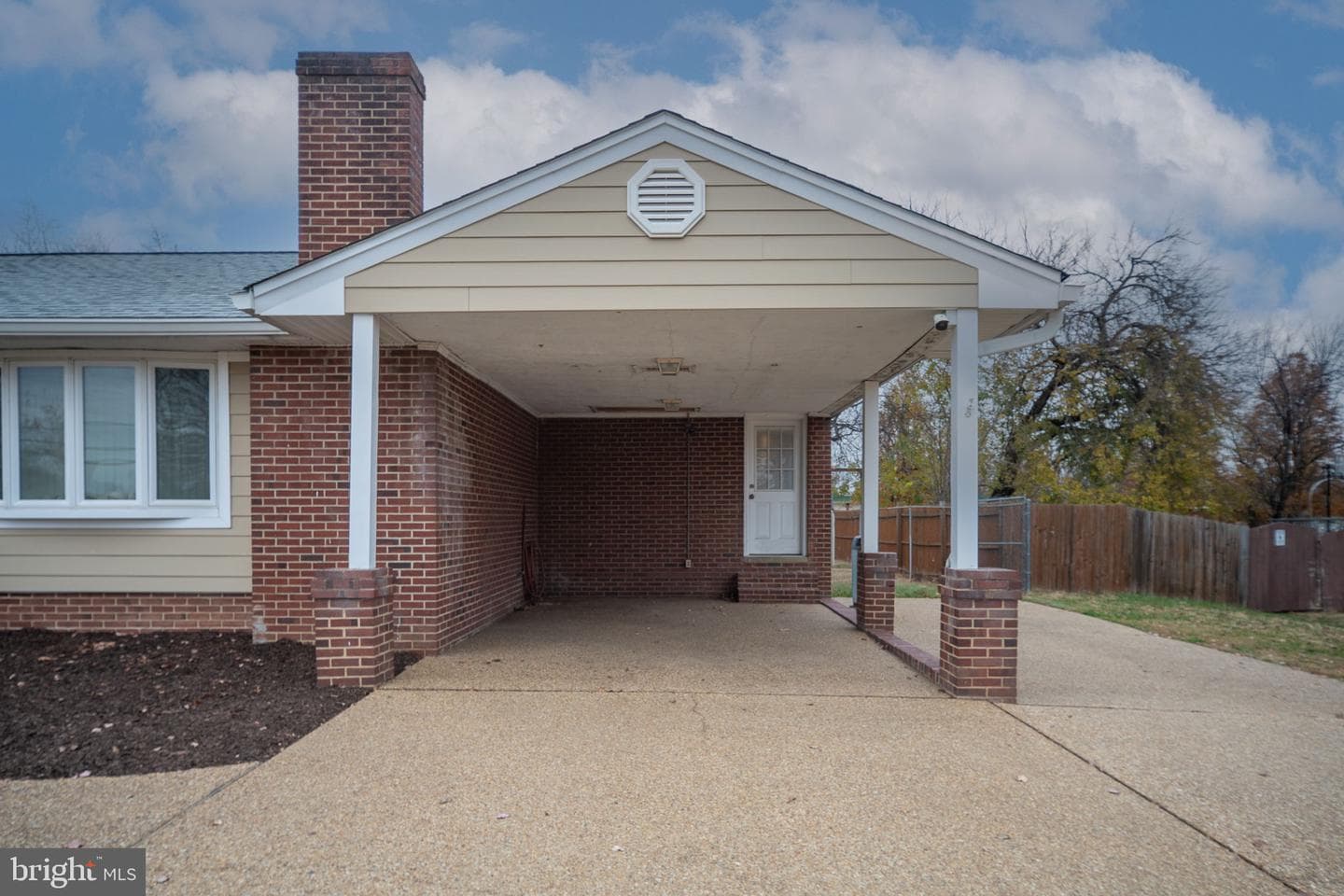 1412 Devils Reach Road photo 49