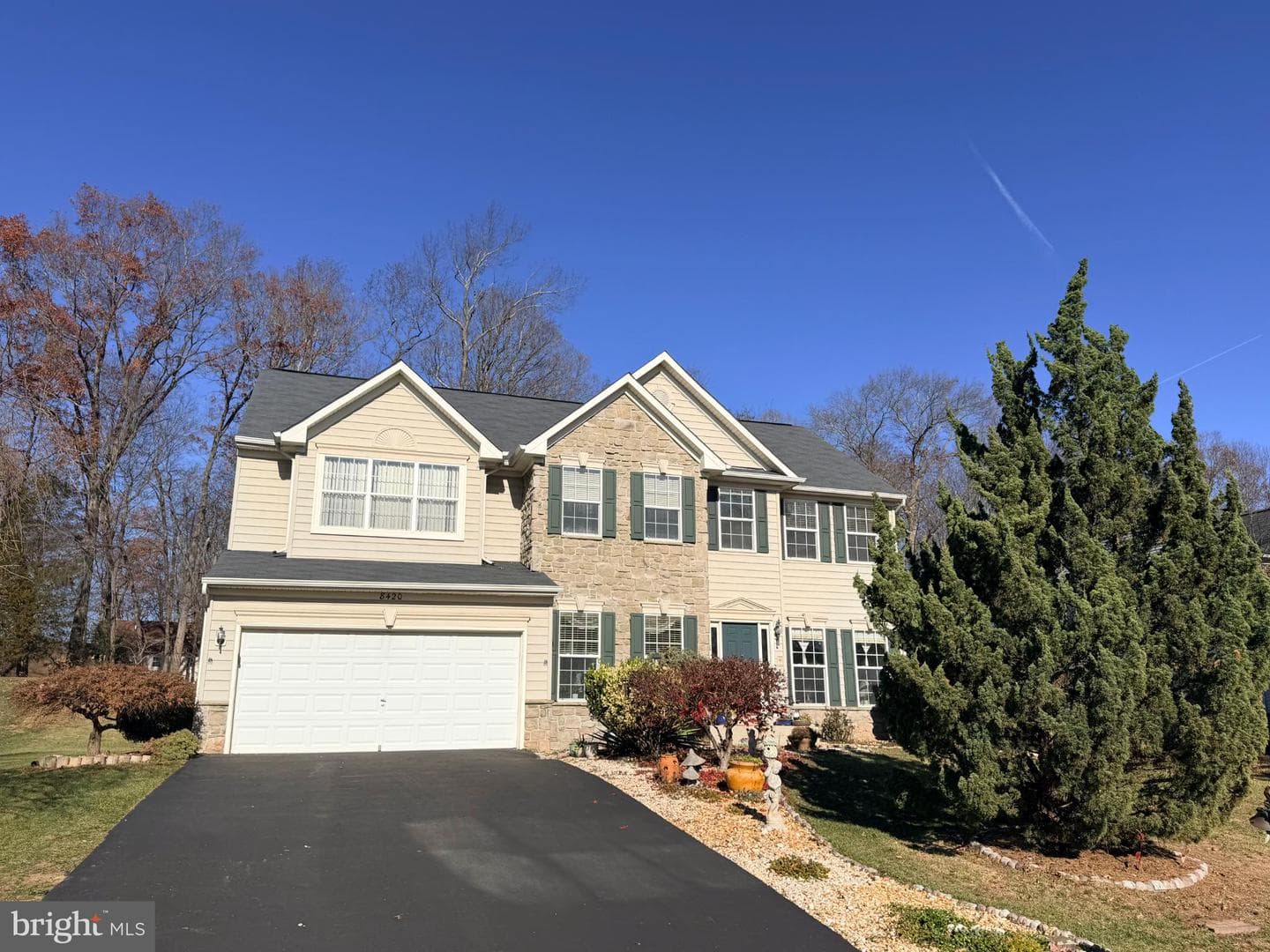 8420 Summer Breeze Place photo 2