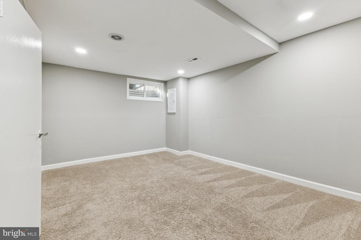 7832 Brookview Court photo 19