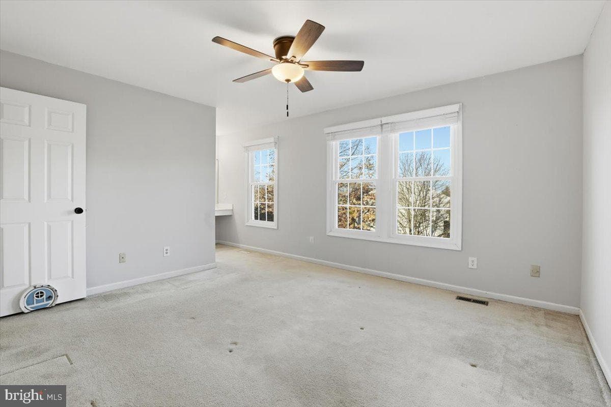 10700 Winfield Loop photo 18