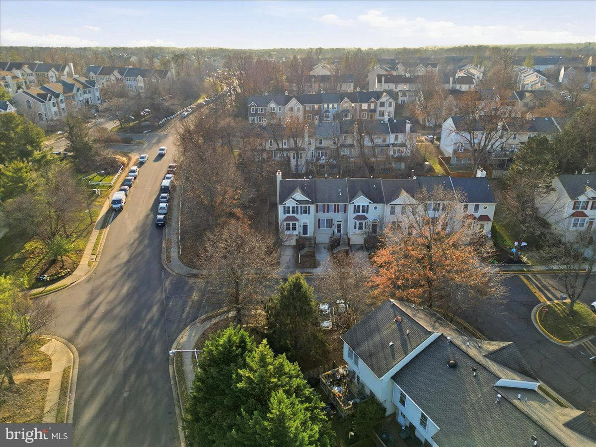 10700 Winfield Loop photo 26