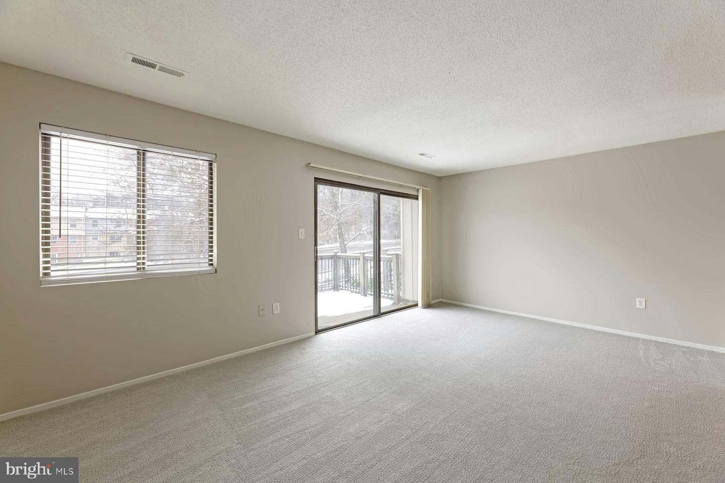 2105 Old Landing Way photo 11