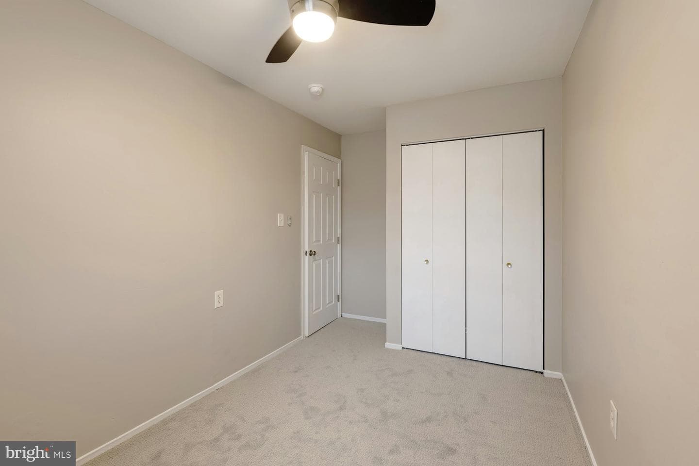 2105 Old Landing Way photo 23