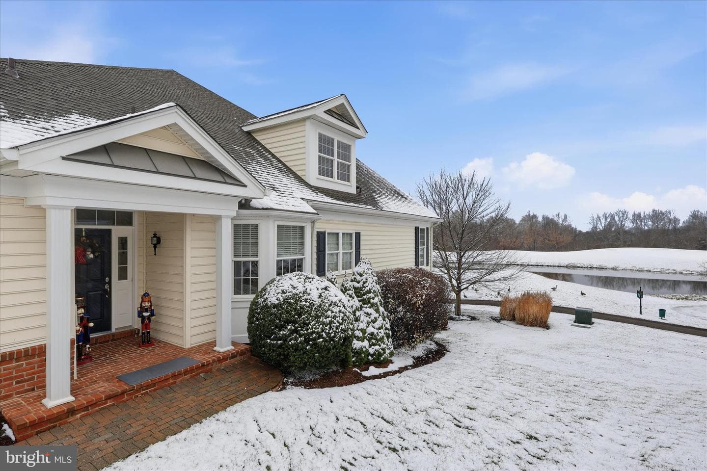 4868 Palmers Ridge Court photo 2