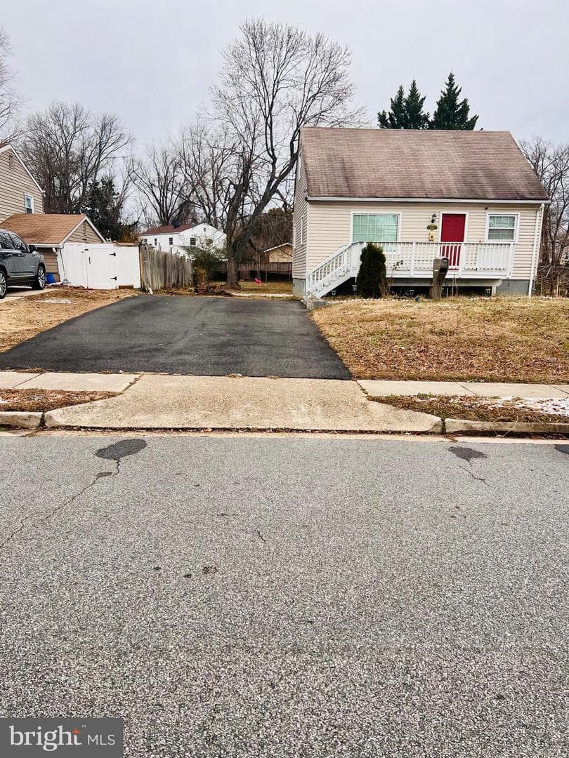 15043 Alabama Avenue photo 1