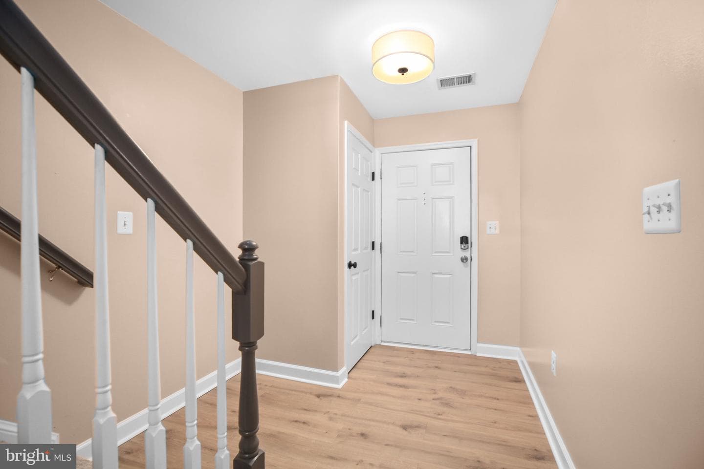 12324 Malvern Way photo 2