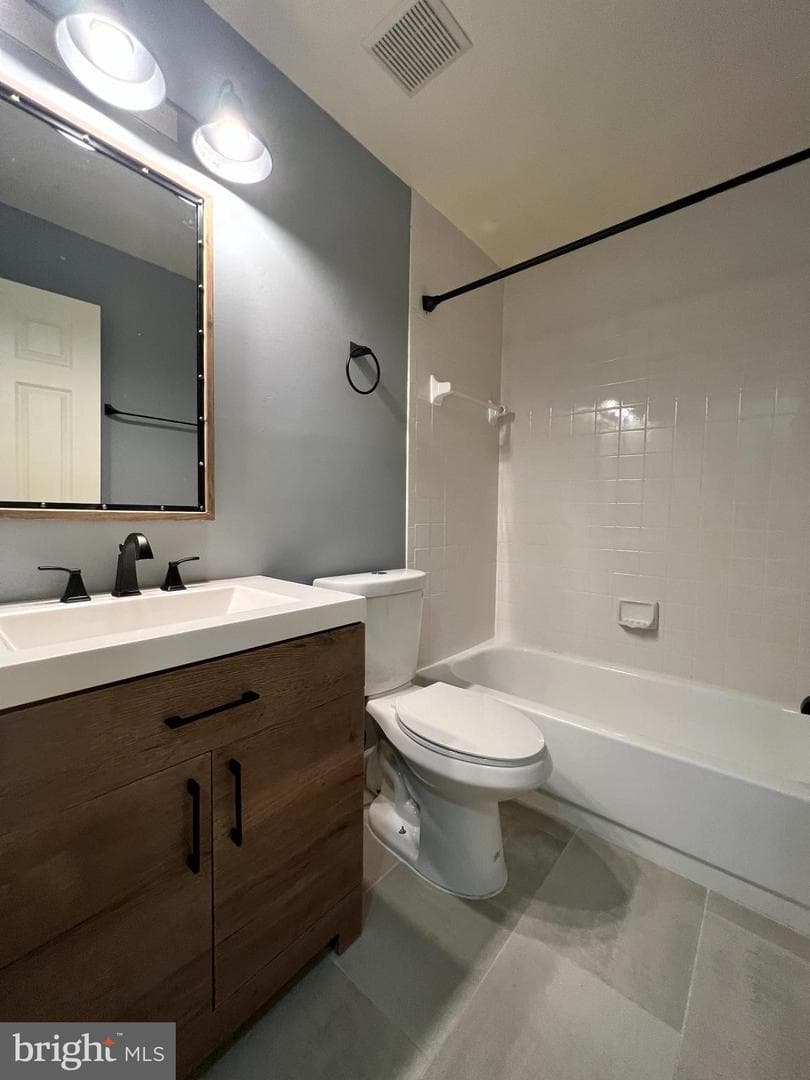 11498 Corinthia Court #80 photo 18