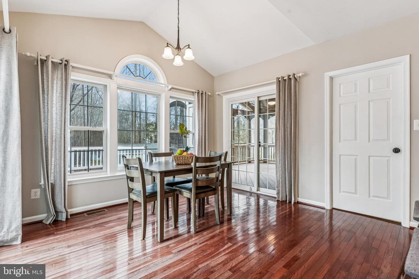 13232 Kahns Road photo 13