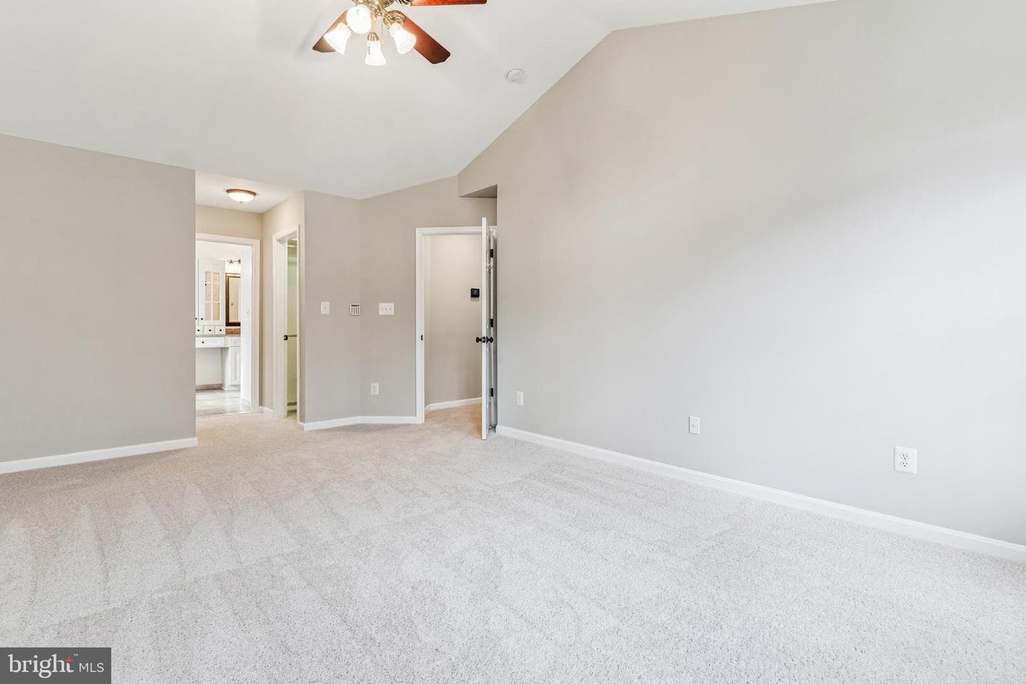 13232 Kahns Road photo 20