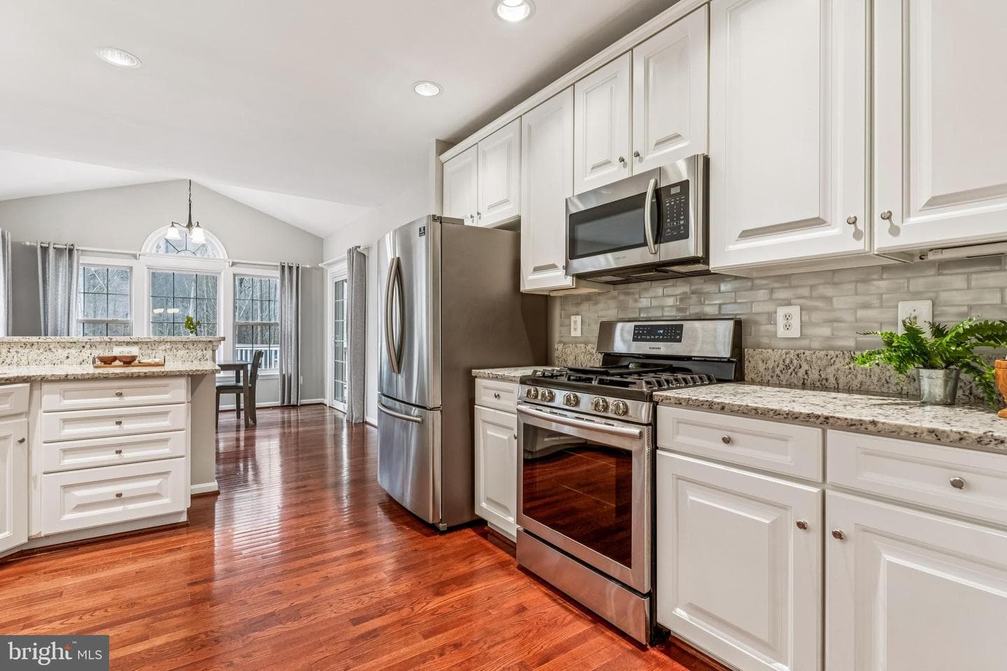 13232 Kahns Road photo 9