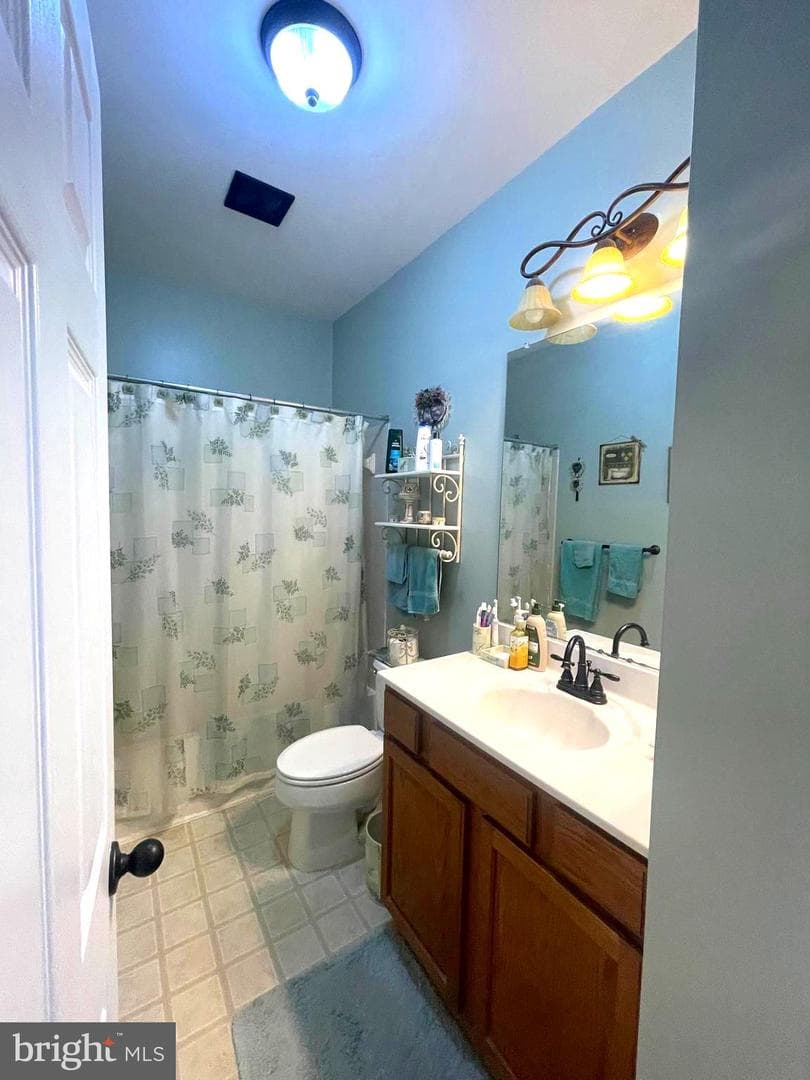 3704 Russett Maple Court photo 17