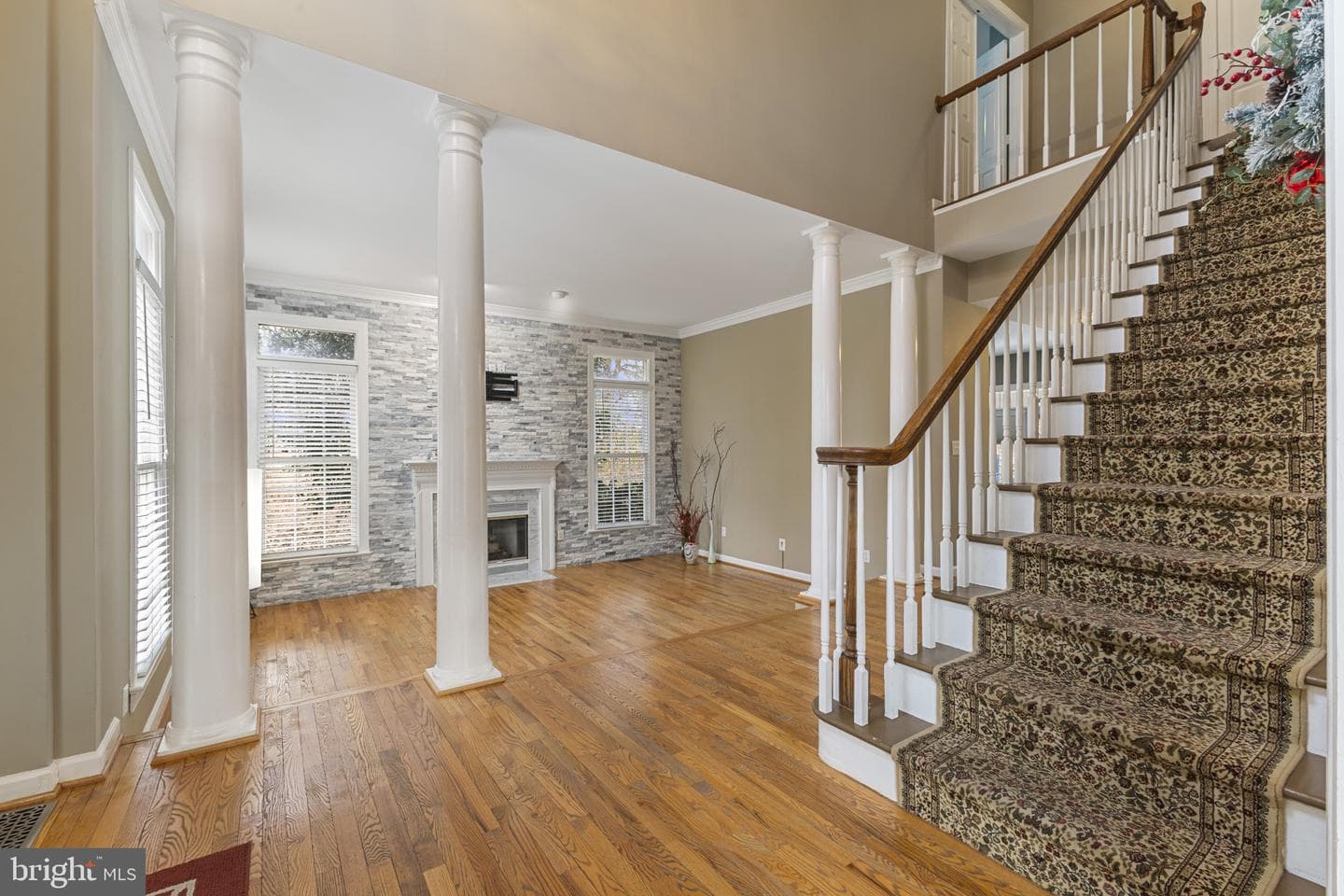 4291 Lawnvale Drive photo 3