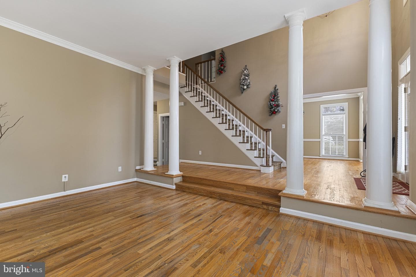 4291 Lawnvale Drive photo 6