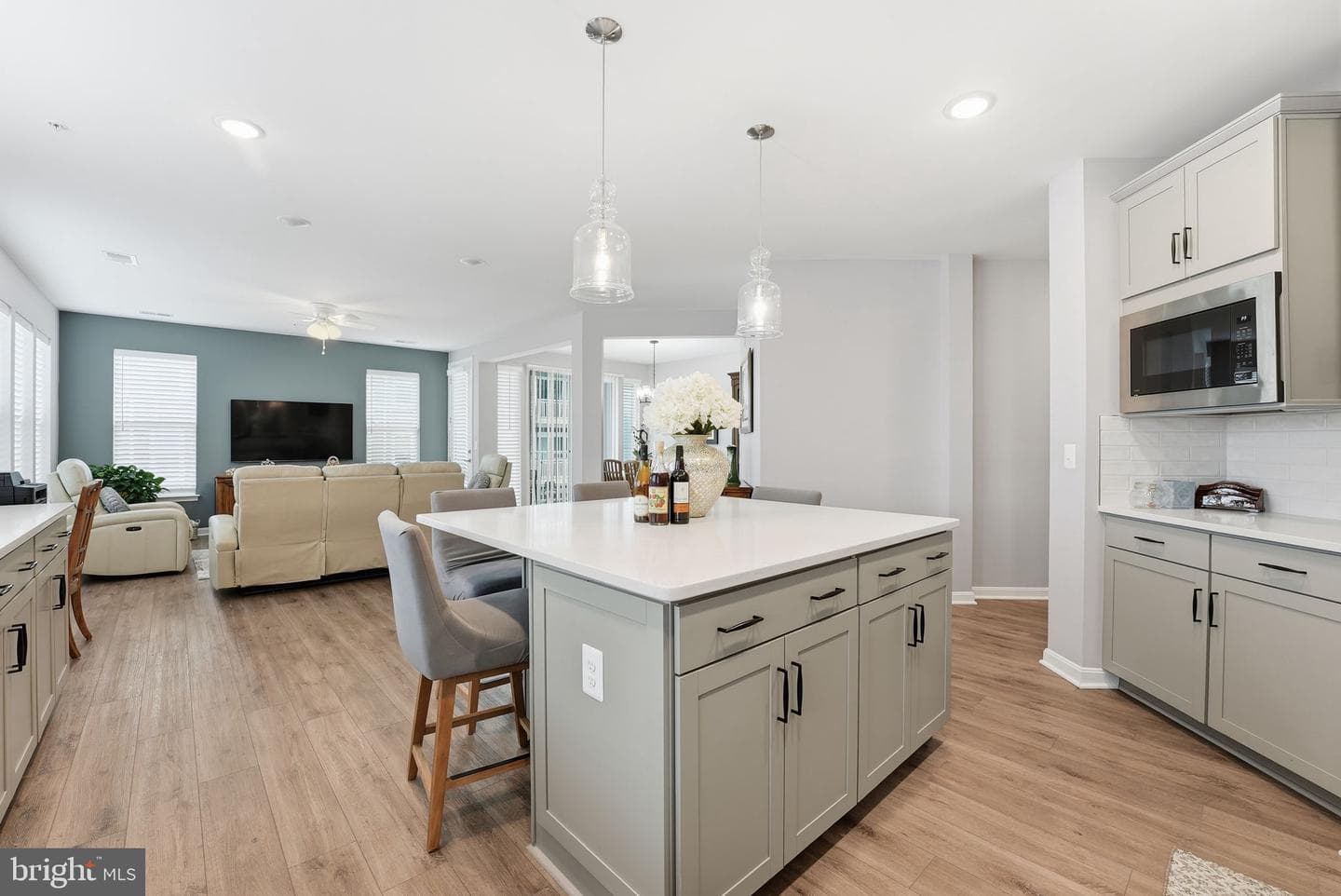 13950 Englefield Drive #302 photo 5