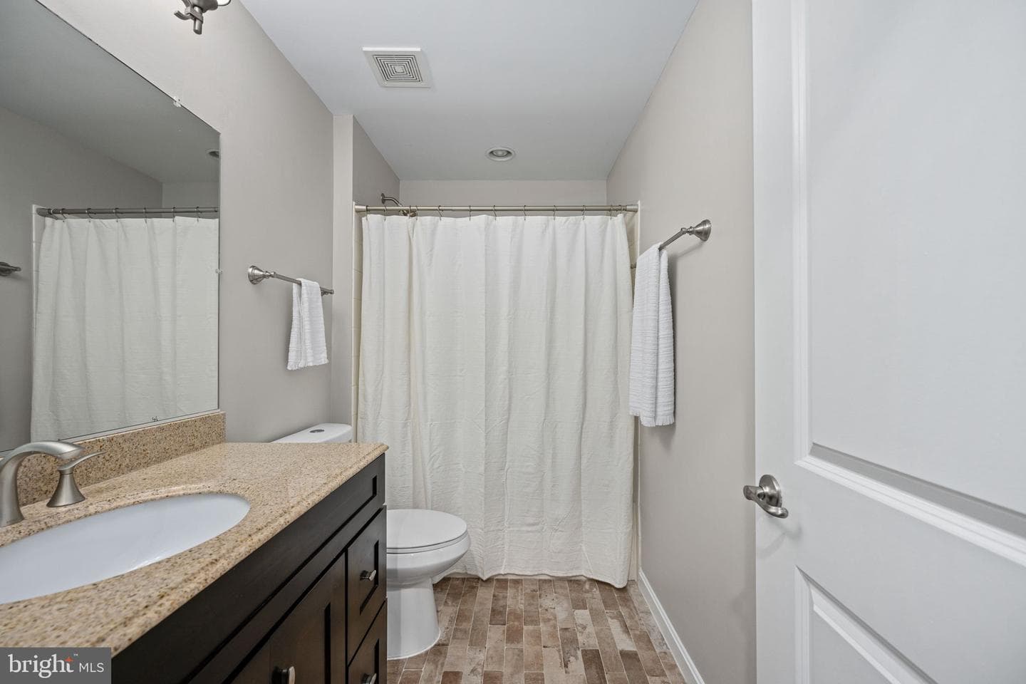 13742 Senea Drive photo 12