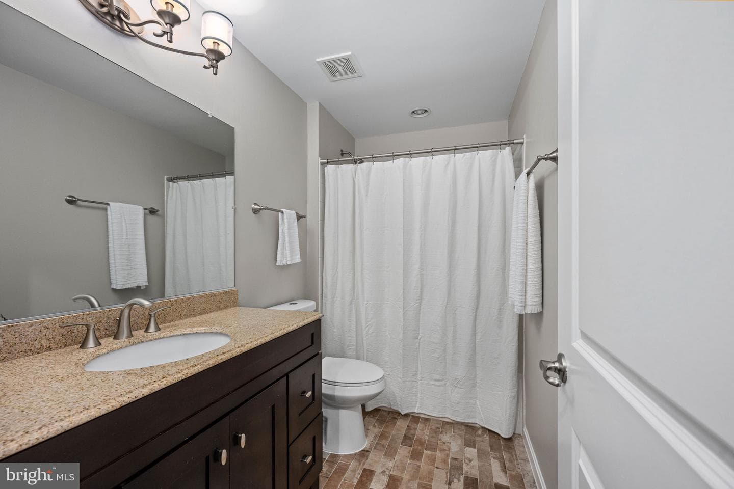 13742 Senea Drive photo 13