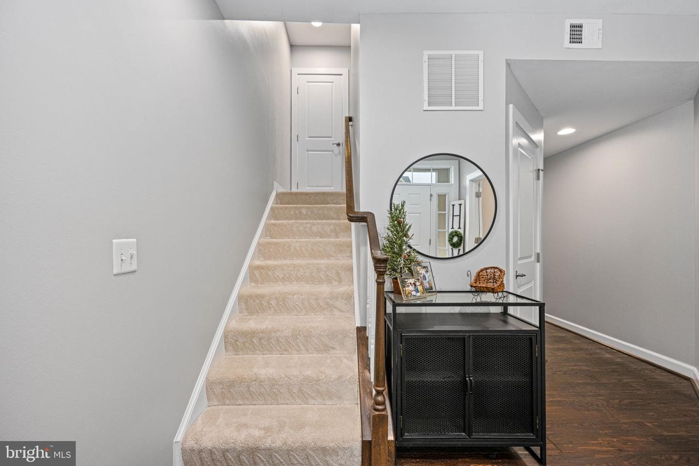 13742 Senea Drive photo 17