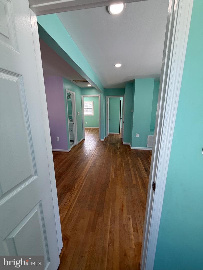 3548 Forestdale Avenue photo 10