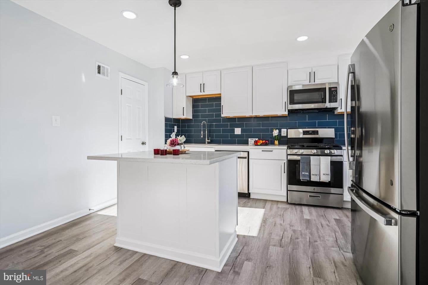 3258 Birchdale Square photo 10