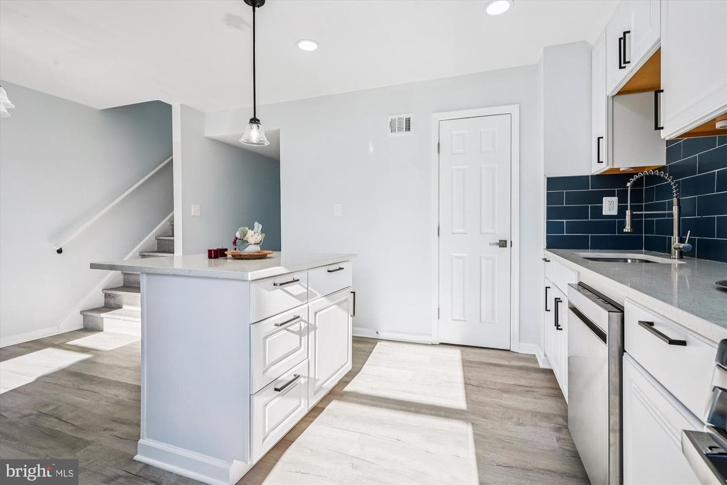 3258 Birchdale Square photo 12